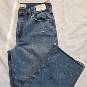 Abercrombie The Loose Blue Jeans, Size 31/12R